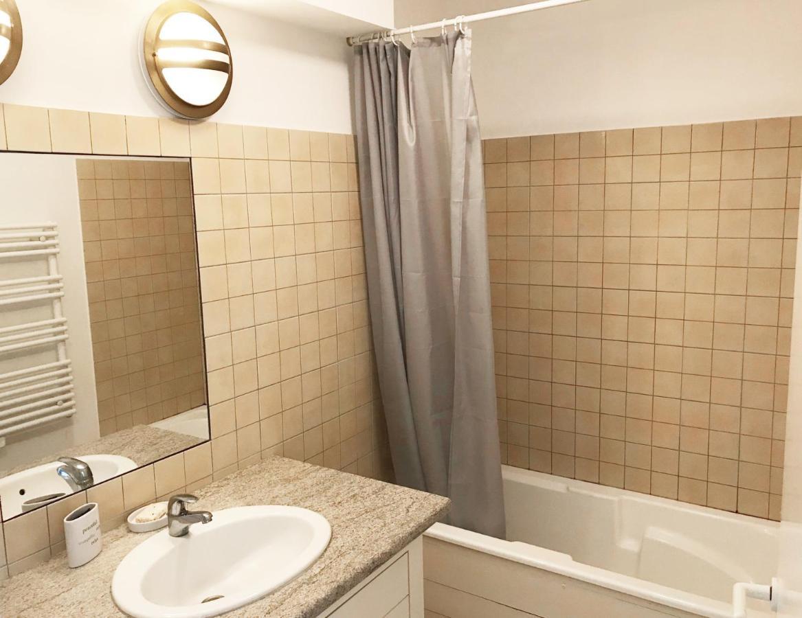 La Jolie Brise Appartement Dans Residence Avec Piscine ลาฟร็อตต์ ภายนอก รูปภาพ