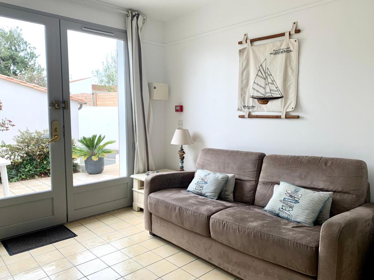 La Jolie Brise Appartement Dans Residence Avec Piscine ลาฟร็อตต์ ภายนอก รูปภาพ